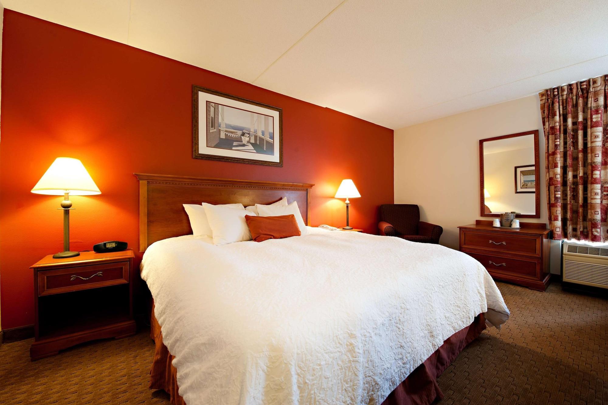 Hampton Inn Portland-Airport South Portland Εξωτερικό φωτογραφία