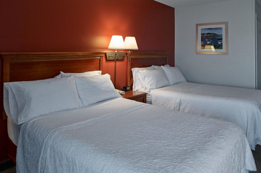 Hampton Inn Portland-Airport South Portland Εξωτερικό φωτογραφία