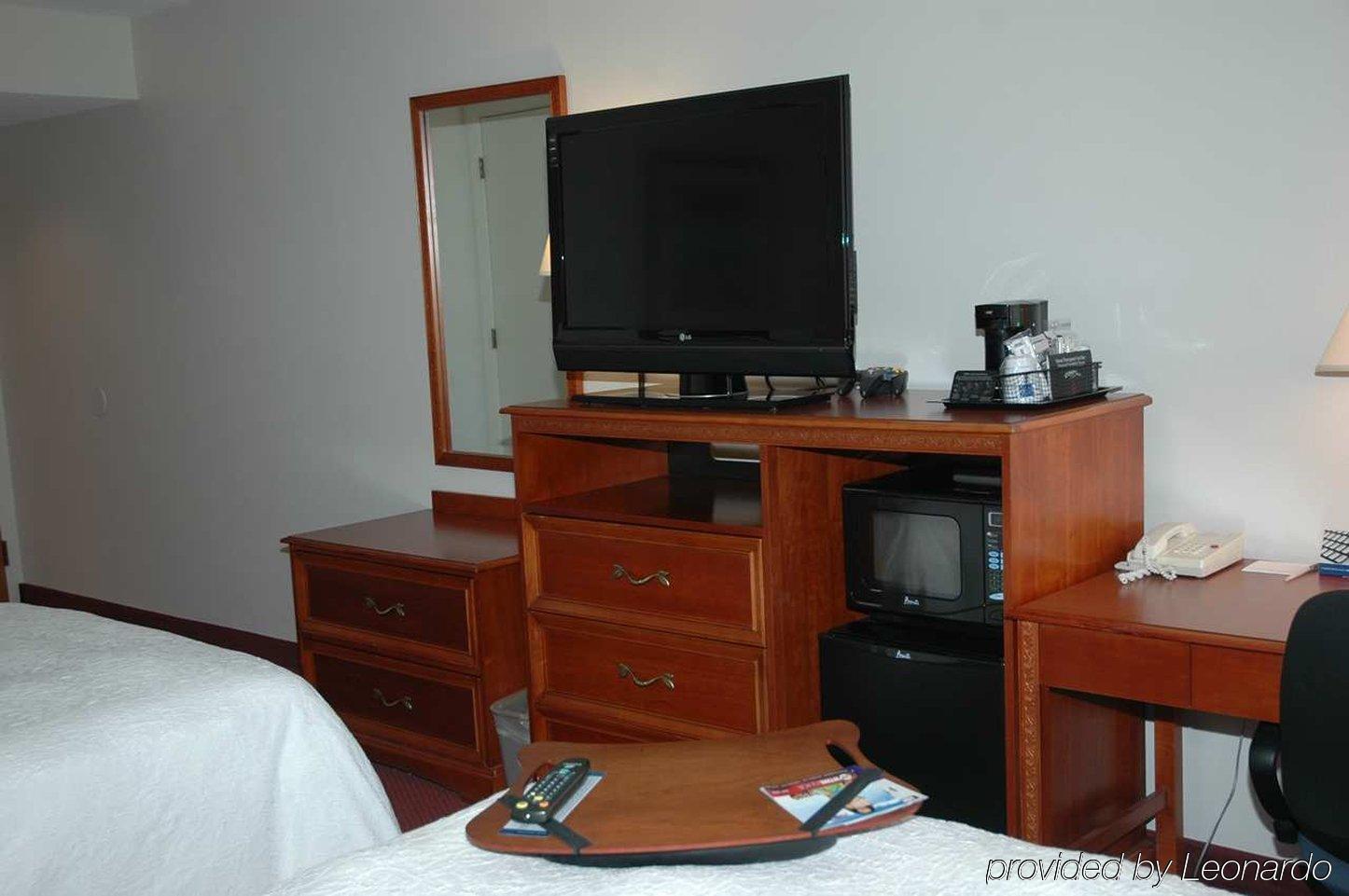 Hampton Inn Portland-Airport South Portland Δωμάτιο φωτογραφία