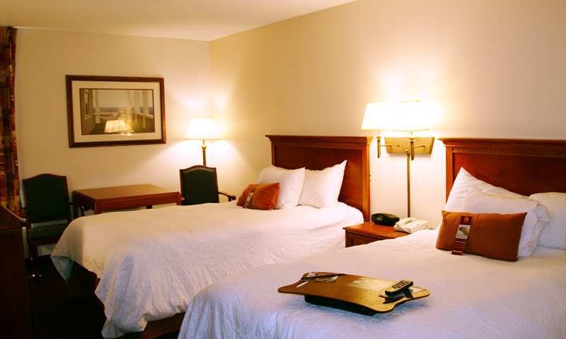 Hampton Inn Portland-Airport South Portland Εξωτερικό φωτογραφία